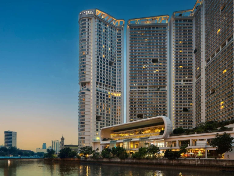 Novotel Suites Manila Architectural photo by Artem Levy of Vipixel Productions